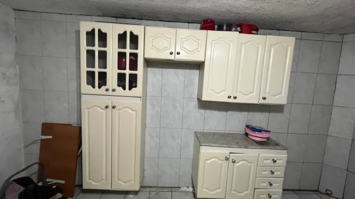 Armário de Cozinha Completo (Paneleiro + Aéreo + Balcão com Tampo)