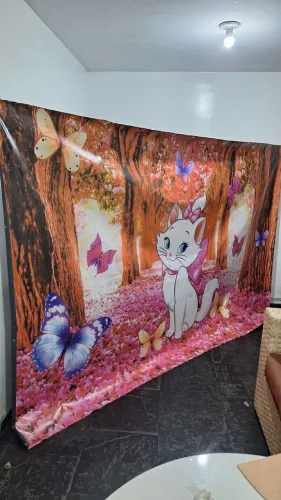 Vendo painel em lona com tema gatinha marie