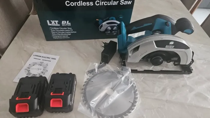 Serra circular profissional 1200w recarregável portátil