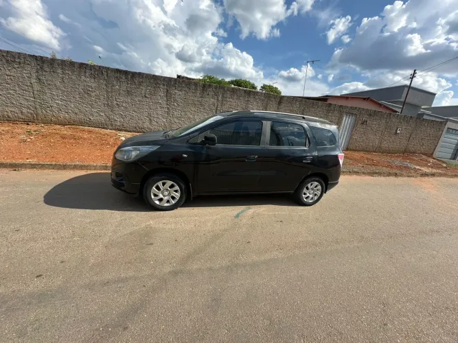 Chevrolet Spin LTZ 1.8 8V Econo.flex 5P Aut. 2013