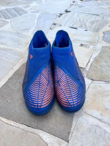 Chuteira adidas Edge.3 laceless