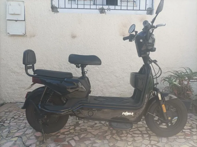 Scooter Eletrica (Autopropelido)