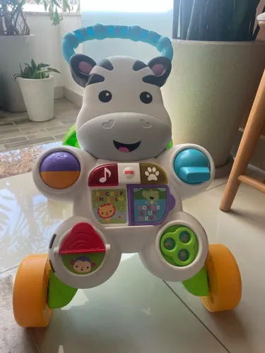 Andador zebra musical para bebês FISHER-PRICE