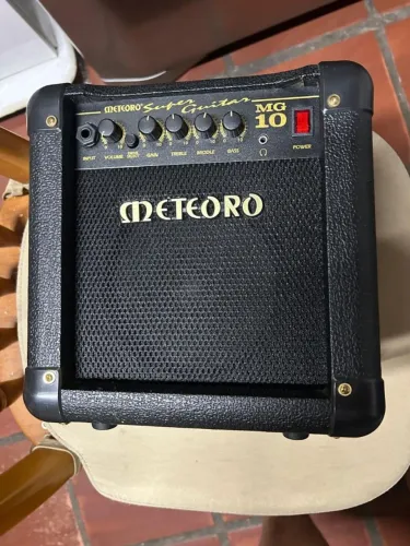 Caixa meteoro bi volt em ótimo estado-preço em Bativel-tudo funcionando-