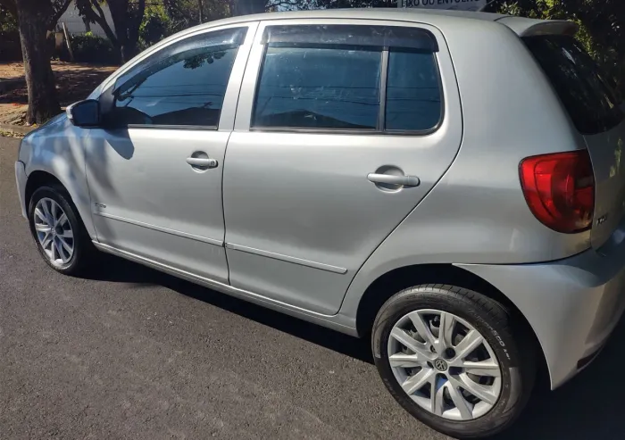Volkswagen Fox 1.6 MI Total Flex 8V 5P 2012