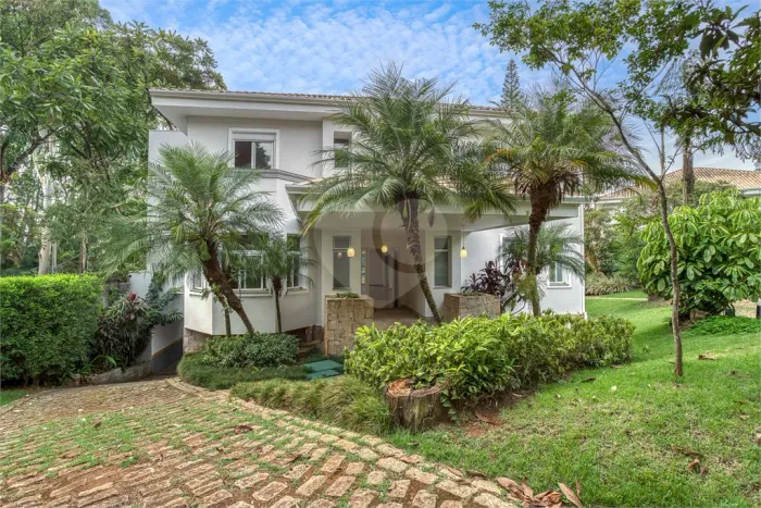 Casa à venda ou para alugar com 4 suítes no condomínio Villa di San Marino, São Paulo - SP
