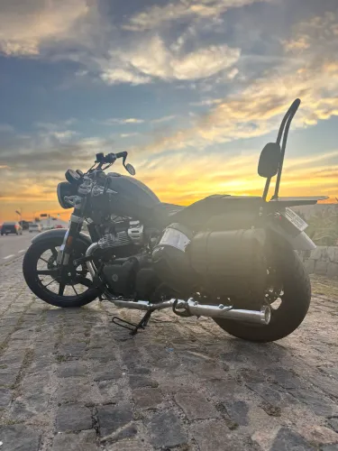 Royal Elfied Super Meteor 650 cl viva esse sonho !