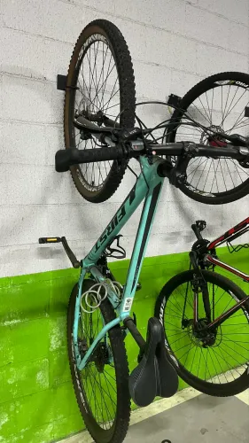 Bicicleta Aro 29 Pneus novos