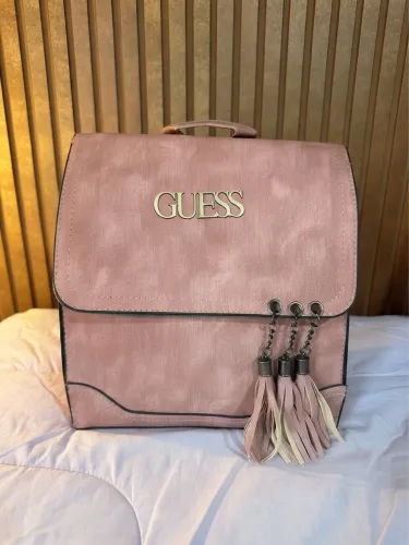 Mochila Guess Original Rosa Antigo - Estruturada e Estilosa - Seminova