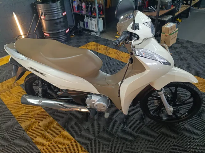 Vende-se Honda Biz