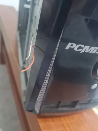 Kit i3 e 4 de ram com monitor