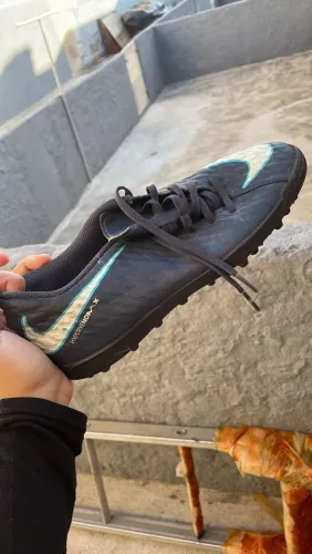 Chuteira society Nike