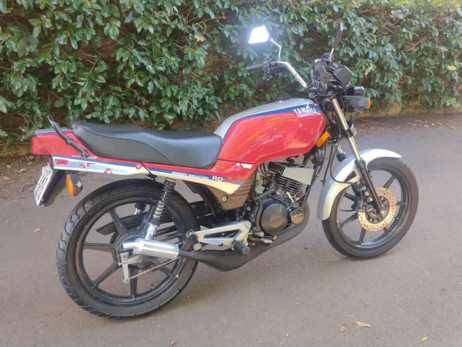 Rdz ll ano 1987 valor 16000,00 a última da séria com manual e nota fiscal