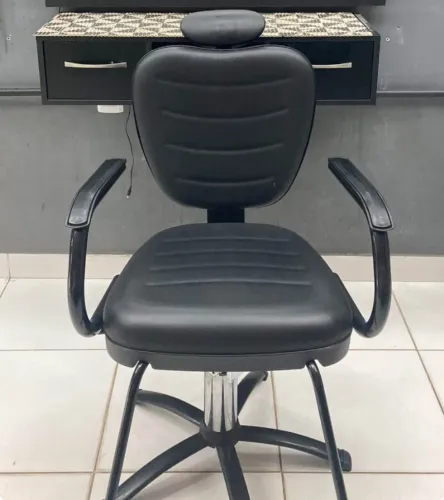 Cadeira para barbearia reclináveis
