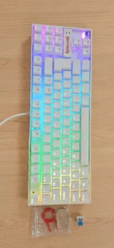 Teclado mecânico REDRAGON KUMARA