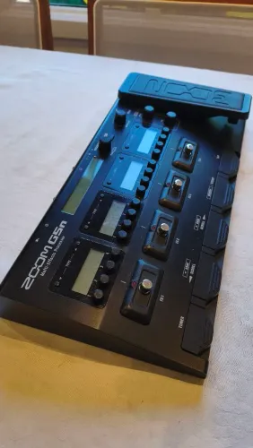 Pedaleira Zoom G5n