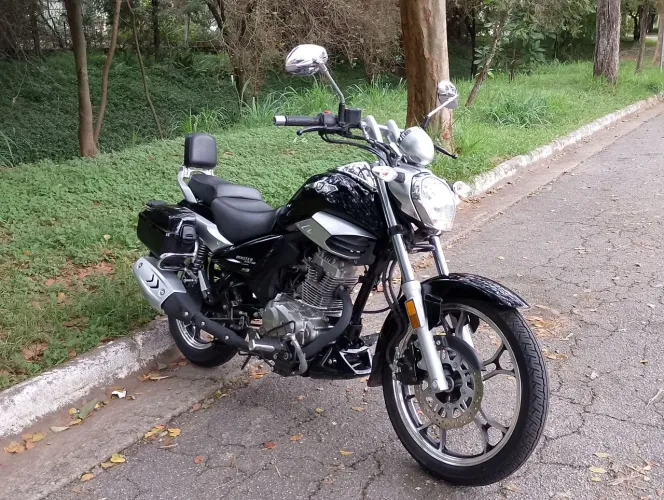 Moto master Raid 150 preta linda