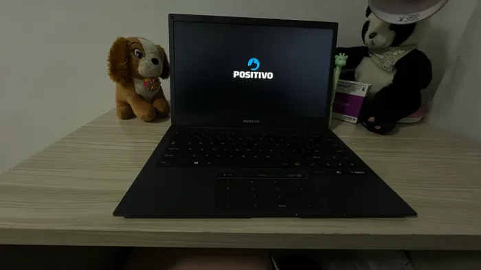 NOTEBOOK POSITIVO MOTION À VENDA ?