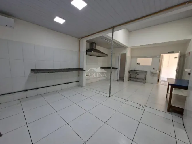 Salão para locação no centro de Jundiai
