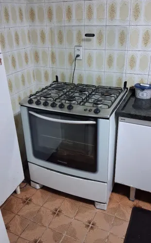 Fogão Eletrolux 6 bocas com mesa de Inox