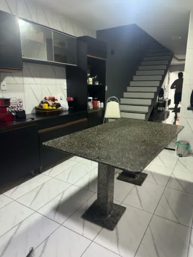 Mesa de granito