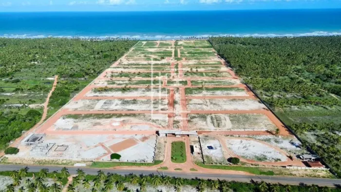 Lotes a partir de 260m² em até 132x em condomínio pé na areia - Cd. Oásis Beach Residence