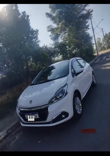 Peugeot 208 Allure 1.2 Flex 12V 5P Mec. 2017