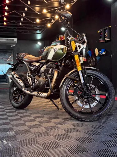 Triumph Scrambler 400 X 2025 - Apenas 5.000 km