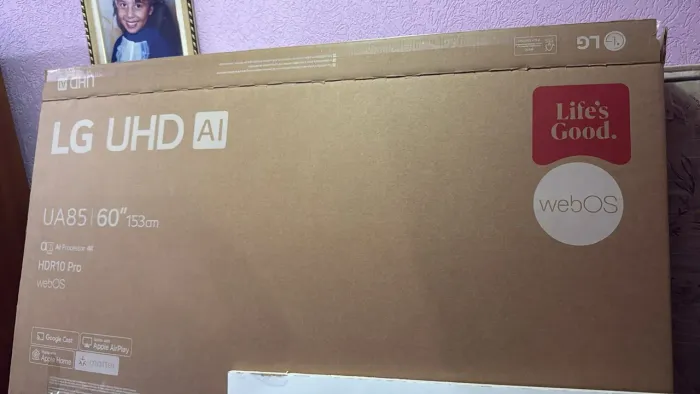 Vendo tela LG 60 polegadas AI UHD nova nova