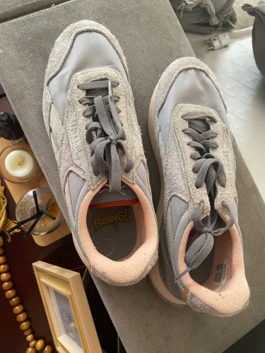 TÊNIS REEBOK COLAB LOONEY TUBES TAM - 40