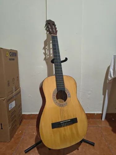Vendo violao nylon