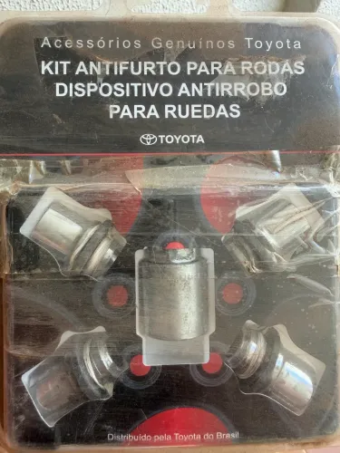 Parafuso ante furto Toyota Corolla e Hilux 