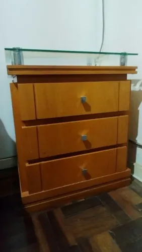 Mesa de cabeceira
