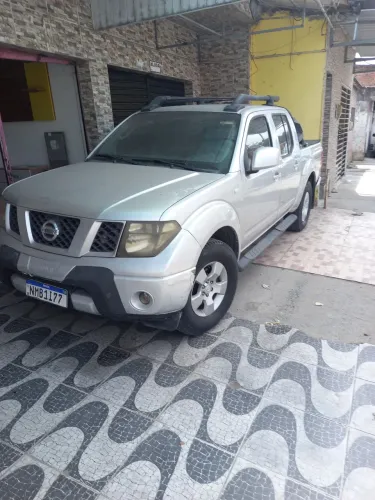 Nissan Frontier XE CD 4X2 2.5 TB Diesel 2010