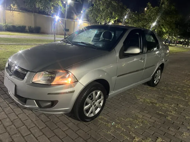 Fiat Siena EL 1.4 MPI Fire Flex 8V 4P 2015