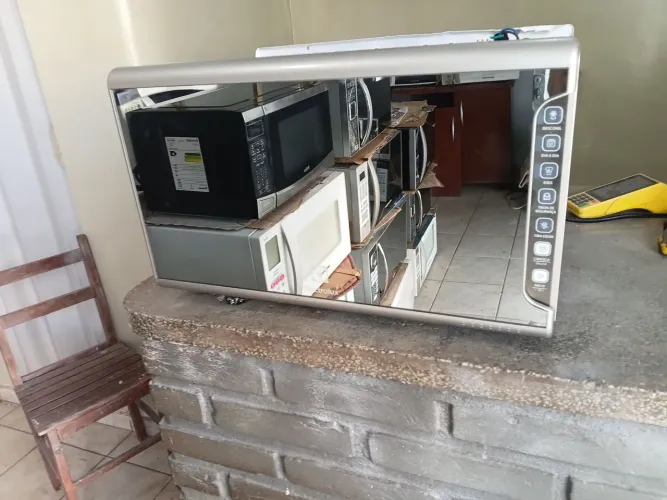 Microondas Electrolux moderno