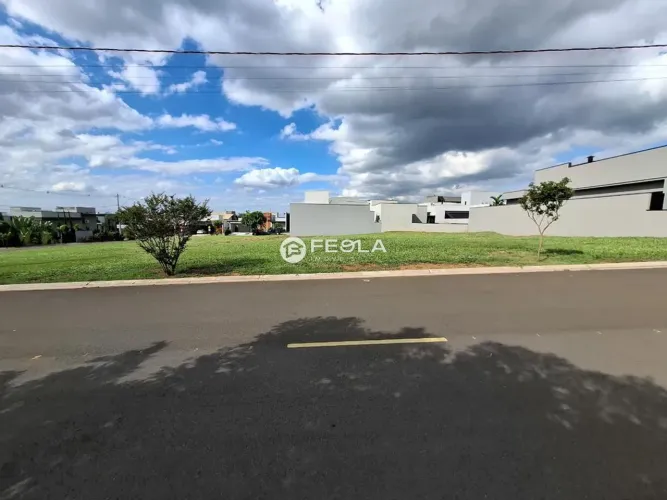 Terreno à venda em Nova Odessa, Solar das Esmeraldas, com 300 m², Residencial Solar das Es