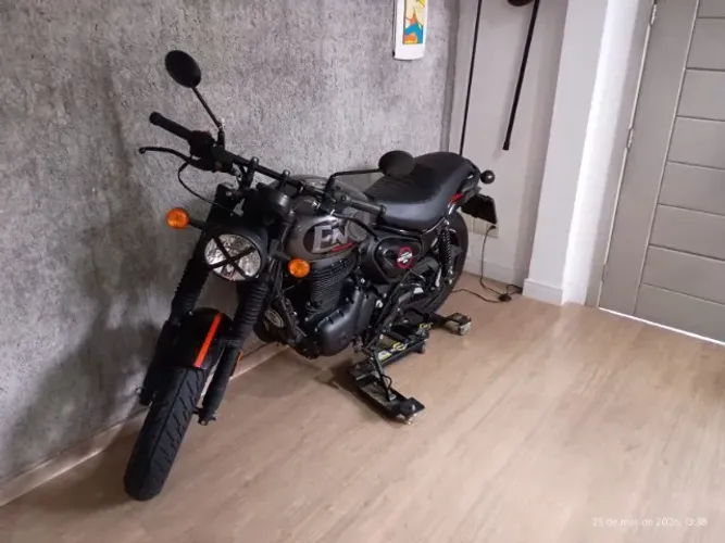 Hunter 350cc 2025 2470 km sem uso!