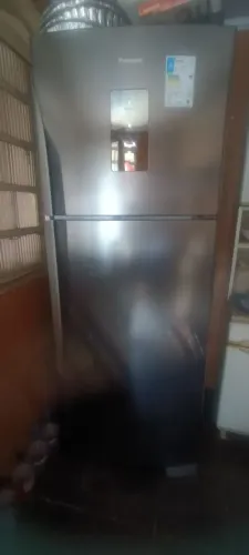 VENDO MA LINDA GELADEIRA PANASONIC 