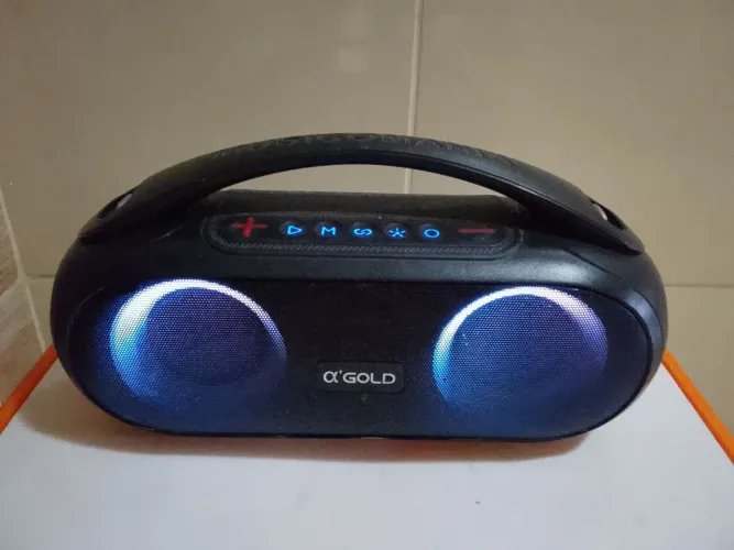 Caixa de som Bluetooth a'gold seminova