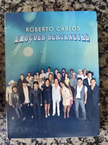 DVD Roberto Carlos emoções sertanejas