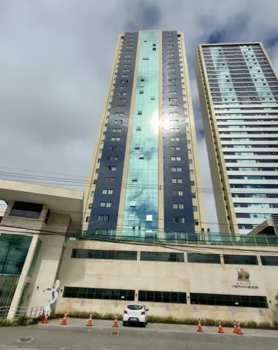 Solar Veronezzi - Apartamento 148m²  - 04 suítes e 03 vagas de garagem - Centro Campina Gr