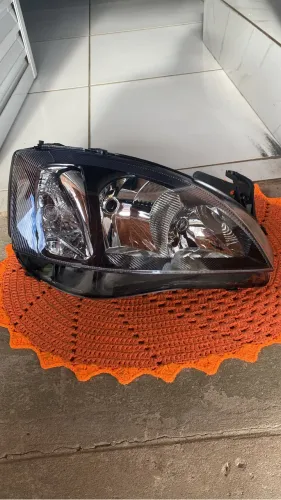 Farol Foco Duplo Corsa Hatch 