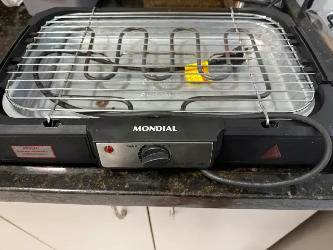 Churrasqueira elétrica mondial