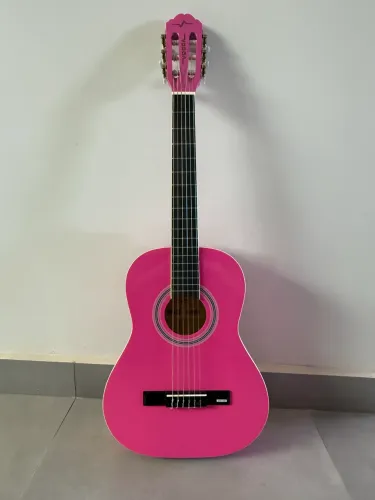 Violão Vogga infantil rosa choque em perfeita condição