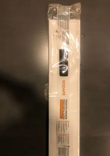 Rodapé de Poliestireno Arquitech 51015