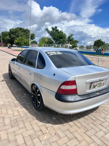 Chevrolet Vectra GL 2.2 / 2.0 MPFI 1998