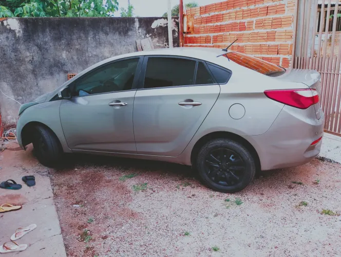 Hyundai HB20S C.style/c.plus1.6 Flex 16V Aut. 4P 2018