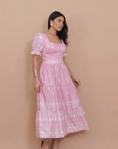 Vestido Midi Rosa Estampado Estilo Princesa - Veste 36/44