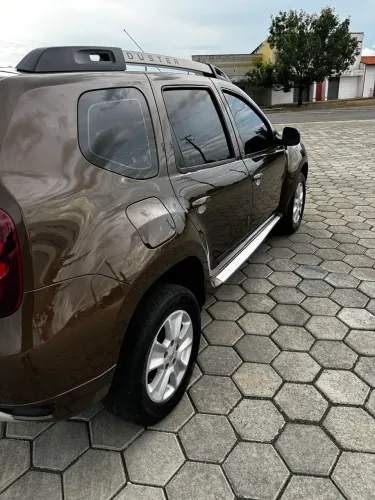 Renault Duster Dynamique 2.0 Hi-flex 16V Aut. 2016